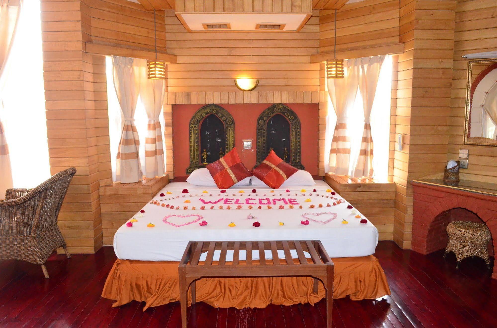 Kaday Aung Hotel Bagan Exteriör bild
