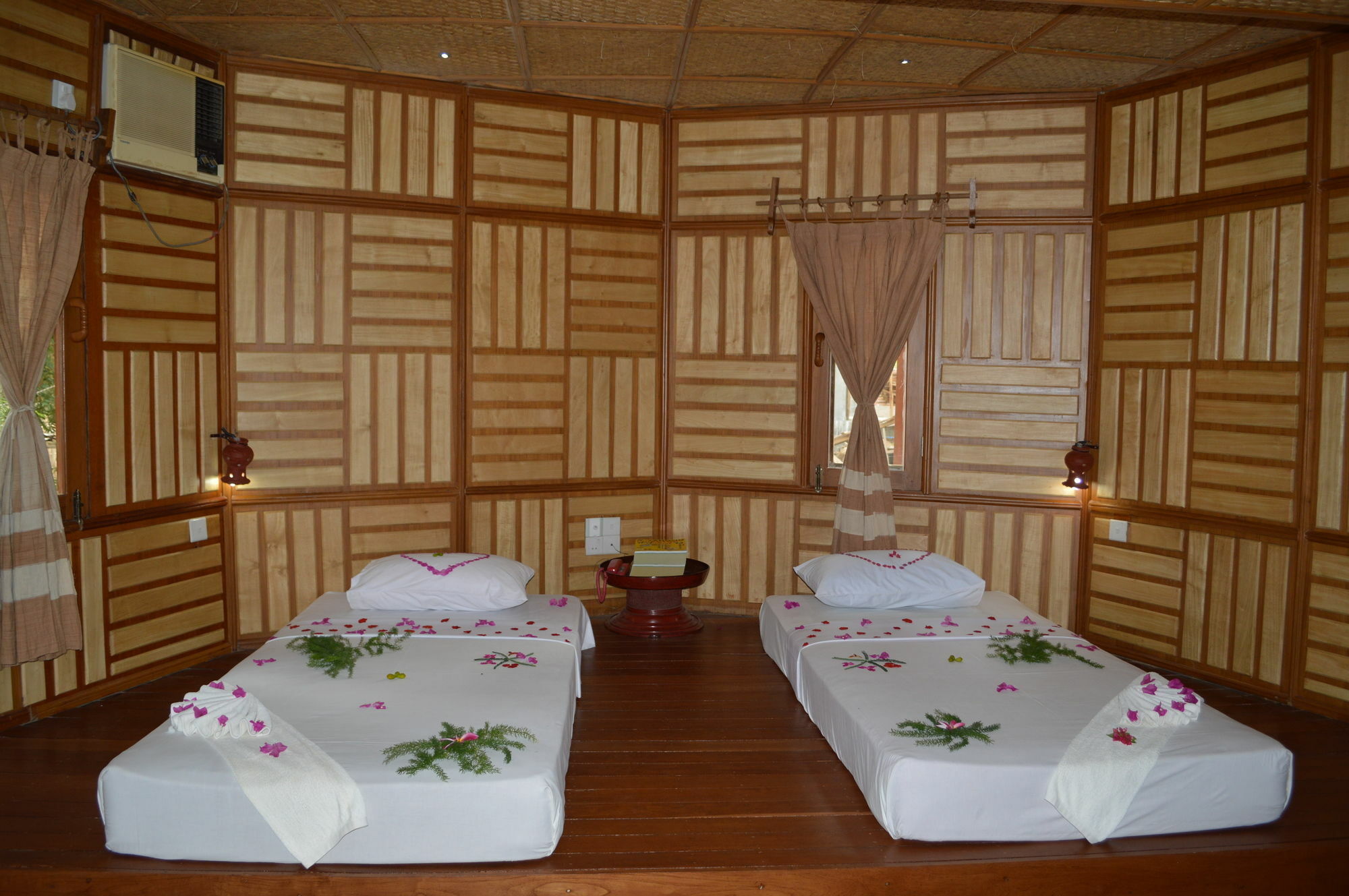 Kaday Aung Hotel Bagan Exteriör bild