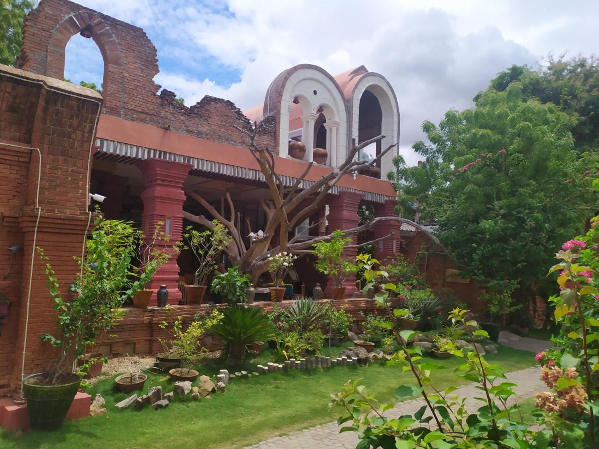 Kaday Aung Hotel Bagan Exteriör bild
