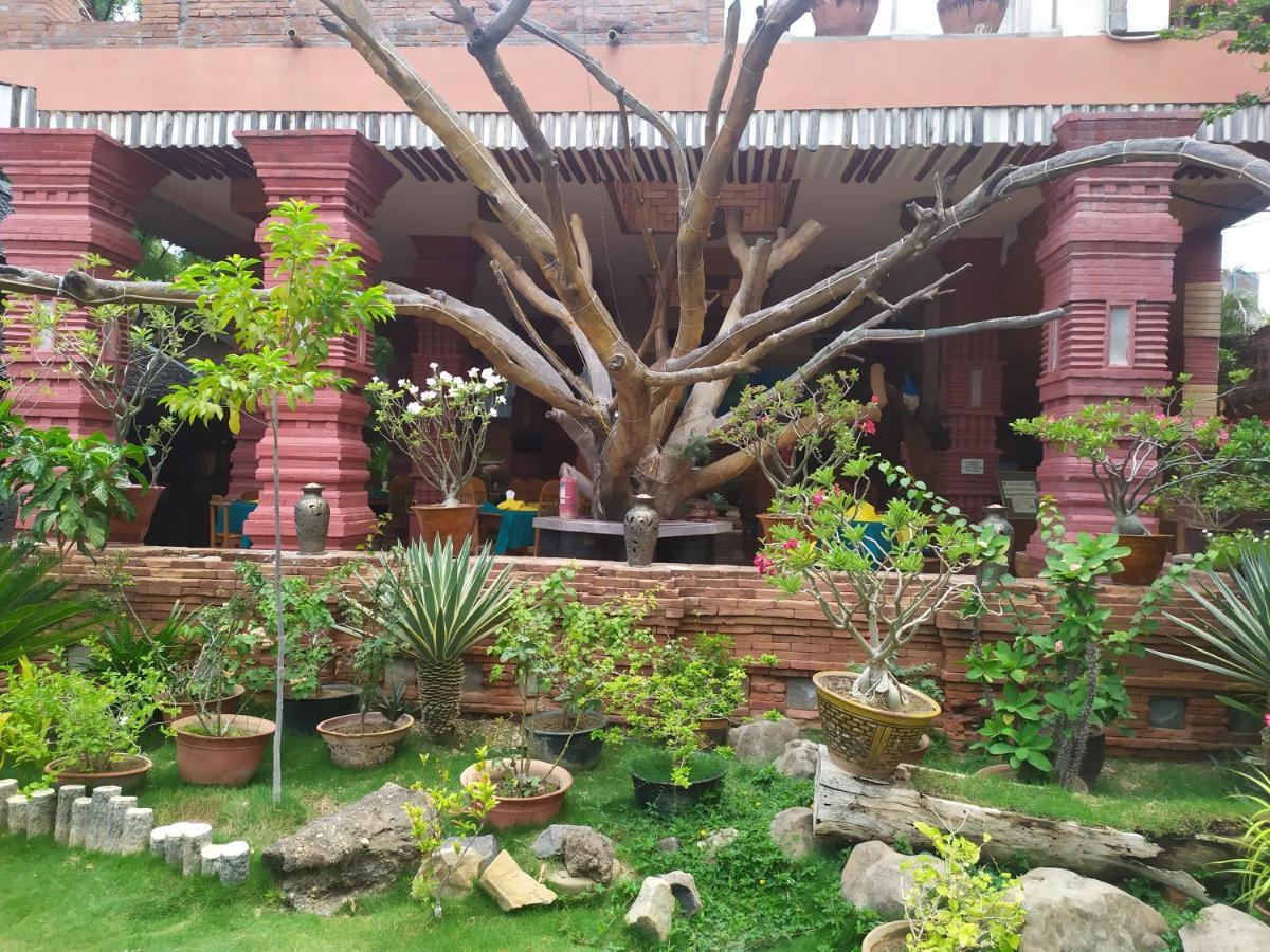 Kaday Aung Hotel Bagan Exteriör bild